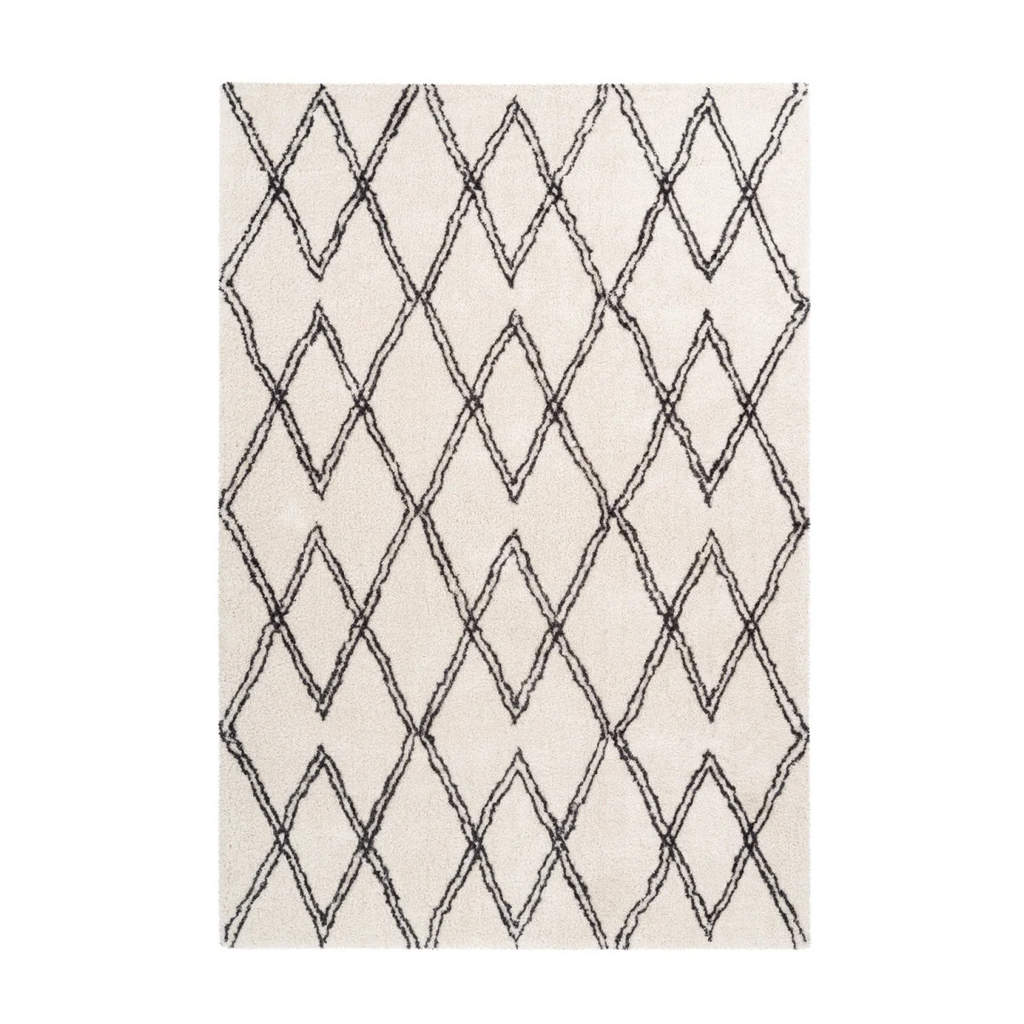Tapis shaggy rectangulaire écru avec motifs losanges noirs pour salon moderne