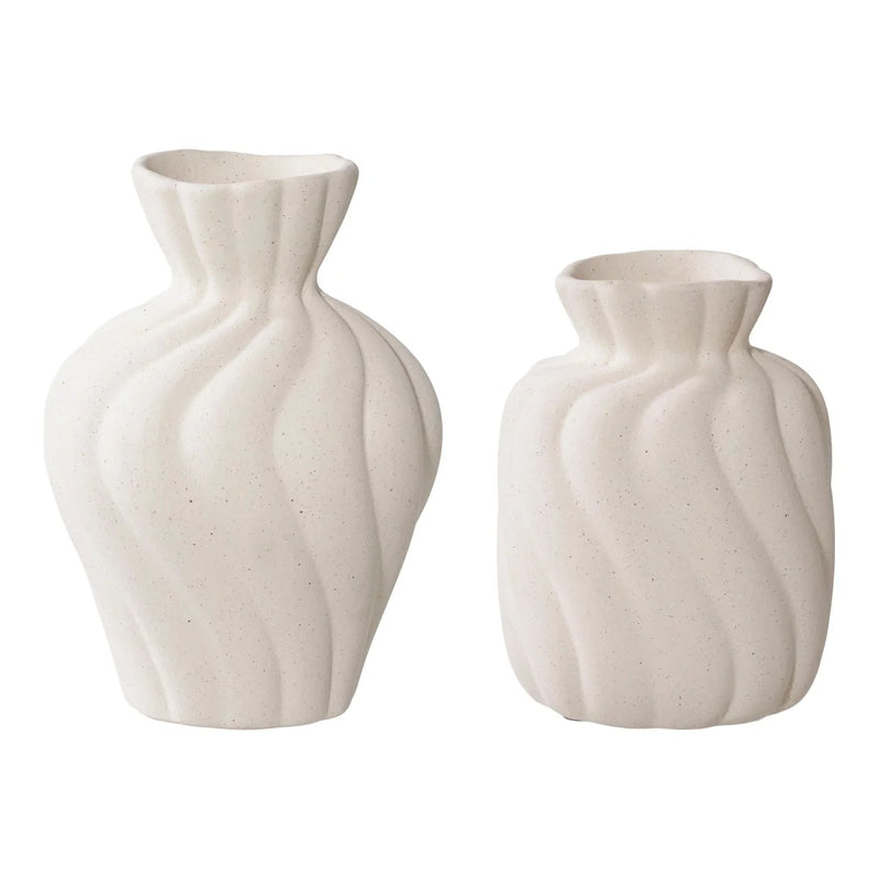 Vase en céramique blanc crème finition mate striée col plissé – Set de 2