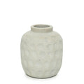 Vase cylindrique en terre cuite gris béton avec surface texturée en relief H18 cm