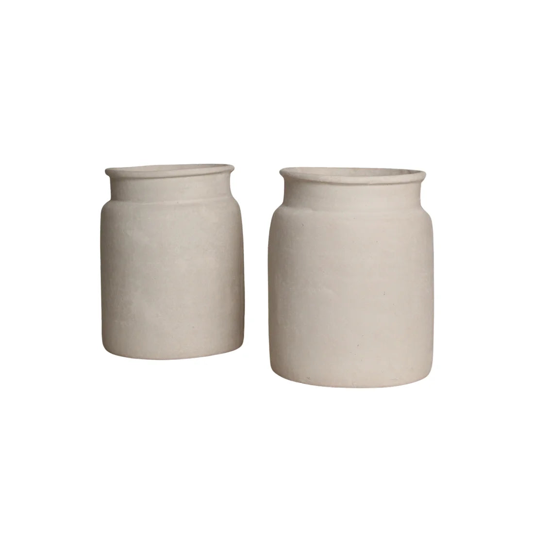 Deux pots céramiques beige mat, bords évasés, H35 cm papier mâché texturé