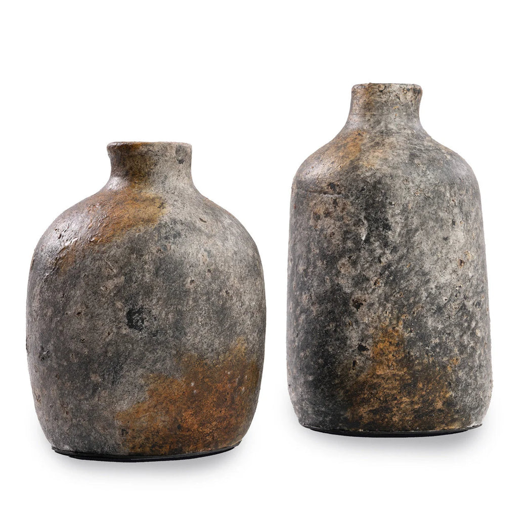Vase en terre cuite gris antique finition vieillie – H24 cm