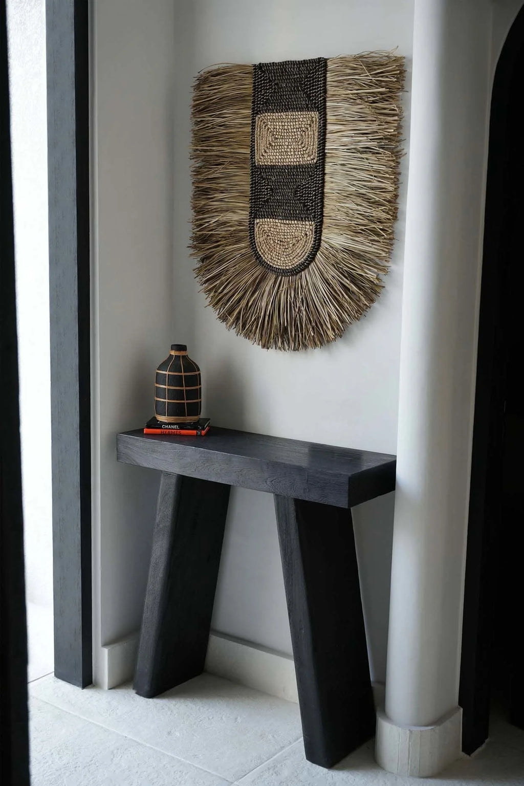 Vase en terre cuite et rotin noir naturel H23 cm