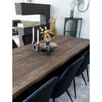 Table basse en bois sombre à grain visible et finition rustique, 50x35 cm